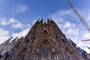 basilique temple expiatori de la sagrada familia à barcelone, espagne, 2022 photo