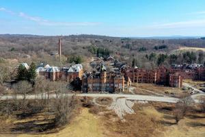 le hudson river state hospital, est un ancien hôpital psychiatrique de l'état de new york qui a fonctionné de 1873 jusqu'à sa fermeture au début des années 2000. photo