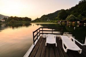 vue panoramique sur le lac photo