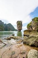 paysage khao tapu ou james bond island photo
