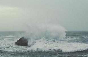 tempête au bord de la mer paysage photo