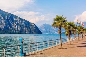 vue sur le lac Majeur, italie photo