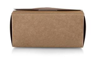 Boîte alimentaire en papier fermé marron isolée sur fond blanc avec un tracé de détourage photo