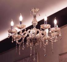 lustre classique en cristal photo