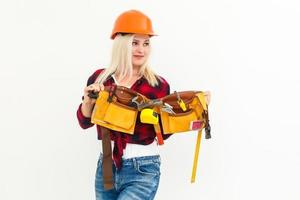 femme qui travaille dans un casque avec des outils photo