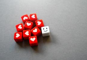 soutien psychologique et confort mental. obtenir beaucoup de likes. entourer d'amour et de soins. notion de saint valentin. confort et détente. popularité. à l'honneur. adoré du public. photo