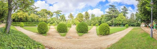 vue panoramique sur le parc à barcelone photo