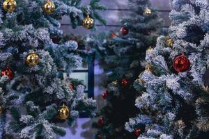 fond d'arbre de noël pour le festival, noël et bonne année. événement d'échange de cadeaux de vacances avec copie photo