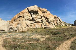 rochers des îles lavezzi en corse photo