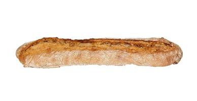 Vue latérale du pain rustique isolé sur fond blanc photo