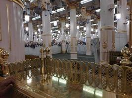 medina, arabie saoudite, déc 2022 - belle vue nocturne de rawdah à masjid al nabawi, madinah. photo