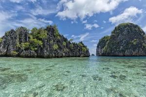 turquoise paradis tropical plage océan mer eau cristalline claire photo