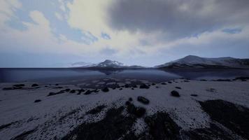 vue calme et paisible sur les fjords de norvège photo