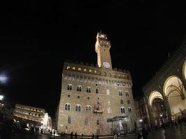 florence neptune statue della signoria place la nuit photo