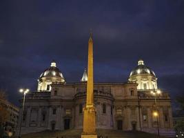 église santa maria maggiore basilique rome italie vue de nuit photo