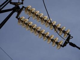 capuchon de fils électriques haute tension et détail de l'isolant de broche photo