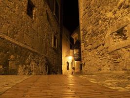 veroli village médiéval latium frosinone vue nocturne photo