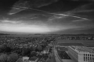 vue grand angle du paysage britannique de l'angleterre en noir et blanc classique photo