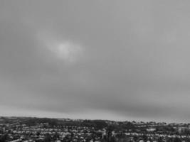 vue grand angle de la ville en noir et blanc classique photo