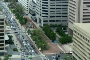 baltimore, états-unis - 25 avril 2019 - embouteillage de la ville aux heures de pointe photo