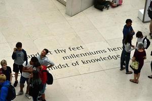 Londres, Angleterre - 15 juillet 2017 - British Museum plein de touristes photo