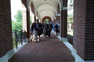 baltimore, états-unis - 21 mai 2018- journée de remise des diplômes à l'université john hopkins photo