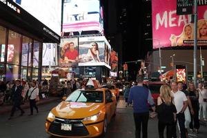 New York, États-Unis - 25 mai 2018 - Times Square plein de monde photo