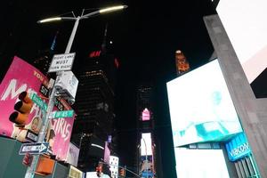 New York, États-Unis - 25 mai 2018 - Times Square plein de monde photo