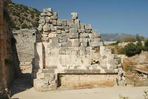 théâtre de la ville antique de myra à demre, antalya, turkiye photo