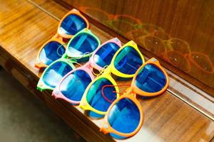 lunettes de soleil pour enfants photo