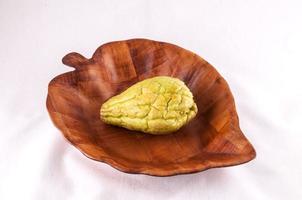 légume chayote isolé photo