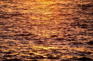 océan au coucher du soleil photo