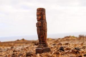 miniature précolombienne au sol photo