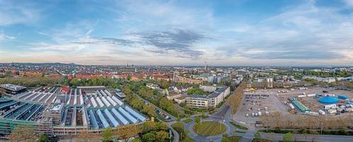 drone panorama de la ville universitaire de hesse darmstadt en allemagne photo