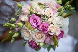 belle photo bouquet de fleurs gros plan mariage