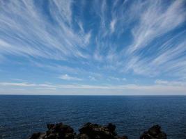 vue panoramique sur l'océan photo