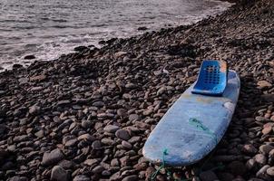 kayak au bord de l'océan photo