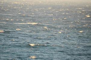 vue rapprochée de l'eau de mer photo