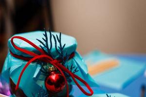 boule de décoration de noël sur un bocal photo