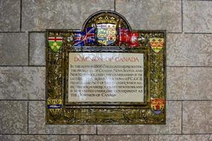 plaque du dominion du canada au parlement du canada ottawa photo