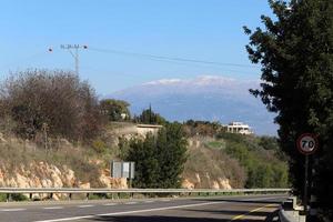 la neige se trouve au sommet du mont hermon photo