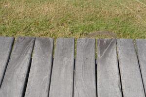 vieux fond de plancher en bois fissuré photo