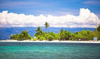 belle île déserte tropicale photo