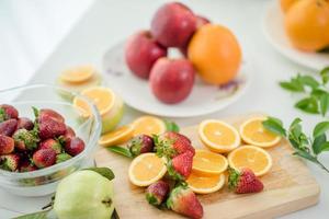 une variété de fruits frais photo