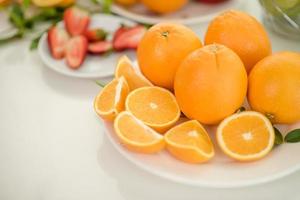 oranges fraîches tranchées