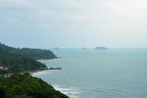 La mer à Koh Chang, Thaïlande photo