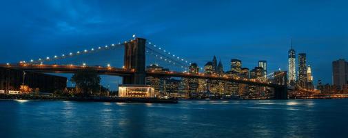 panorama du pont de brooklyn, new york photo