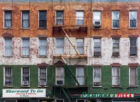 façade d'un immeuble ancien à manhattan photo