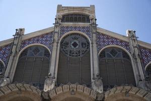 Détail du bâtiment historique du marché de Valence photo