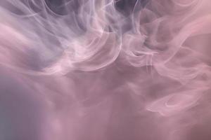 fumée et brume dans un flux soyeux avec des détails photo